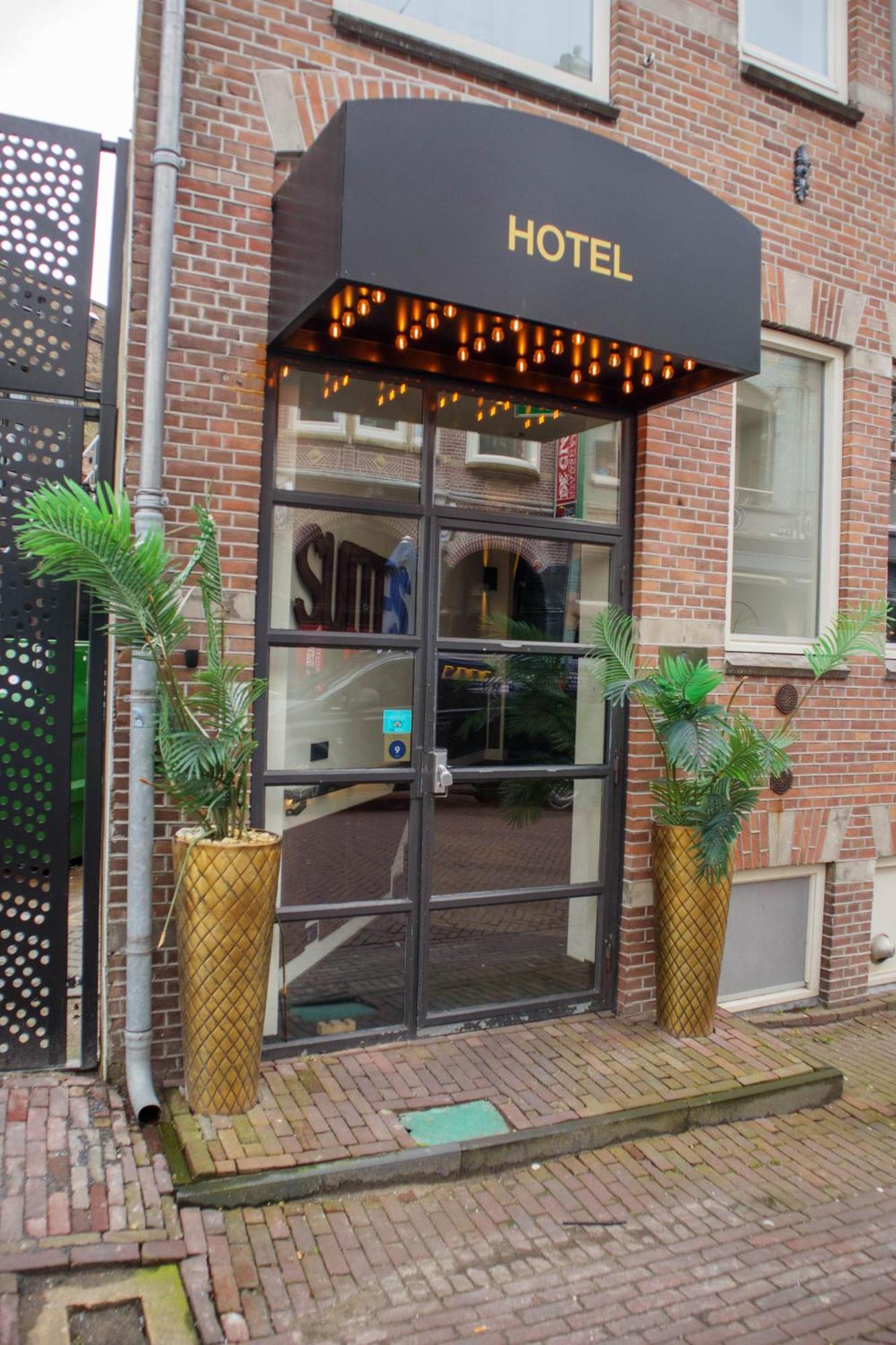 Manzo'S Suites Zaandam Bagian luar foto