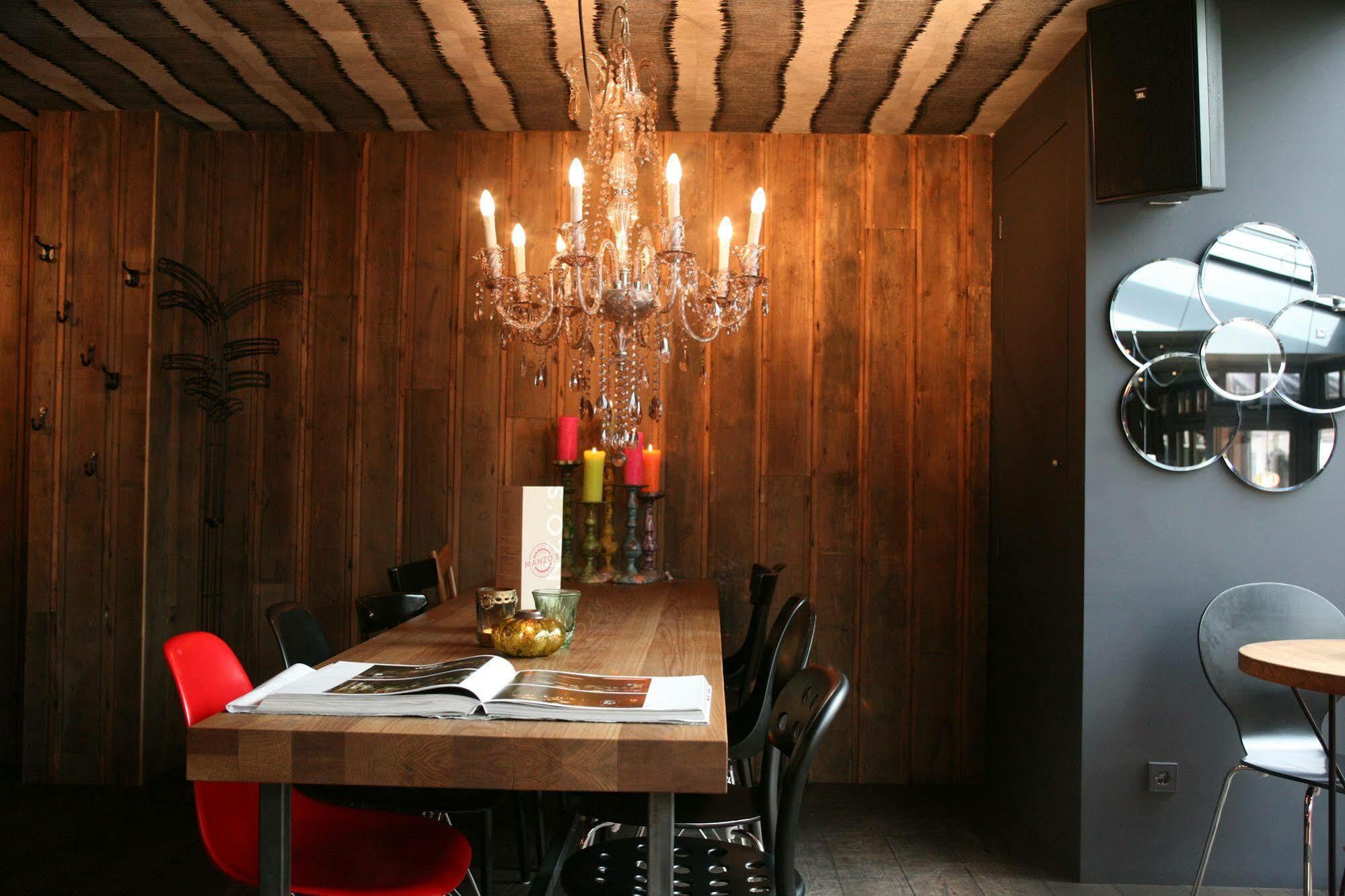 Manzo'S Suites Zaandam Bagian luar foto